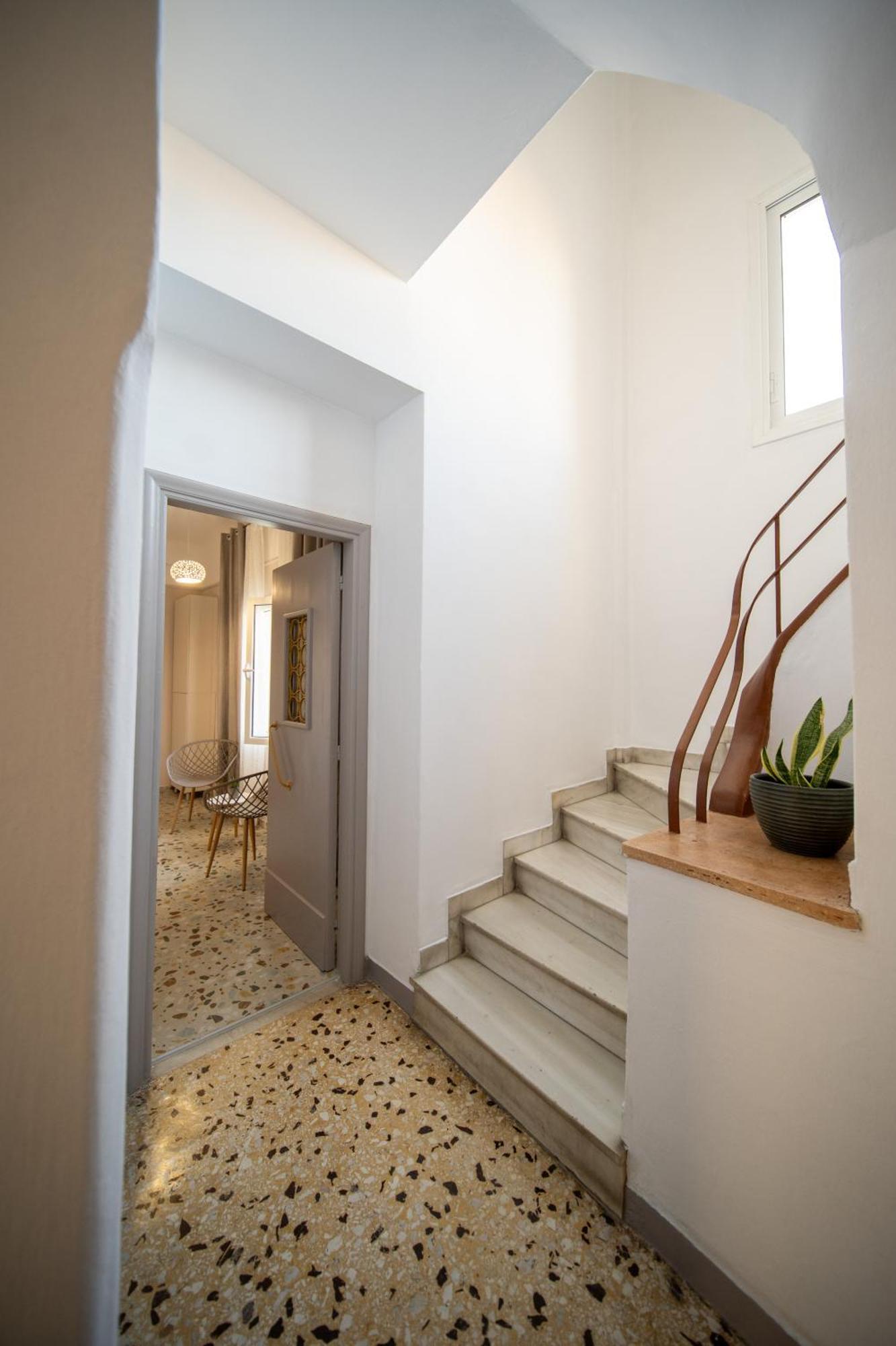 Oikia Tripodon Apartment Athens Ngoại thất bức ảnh