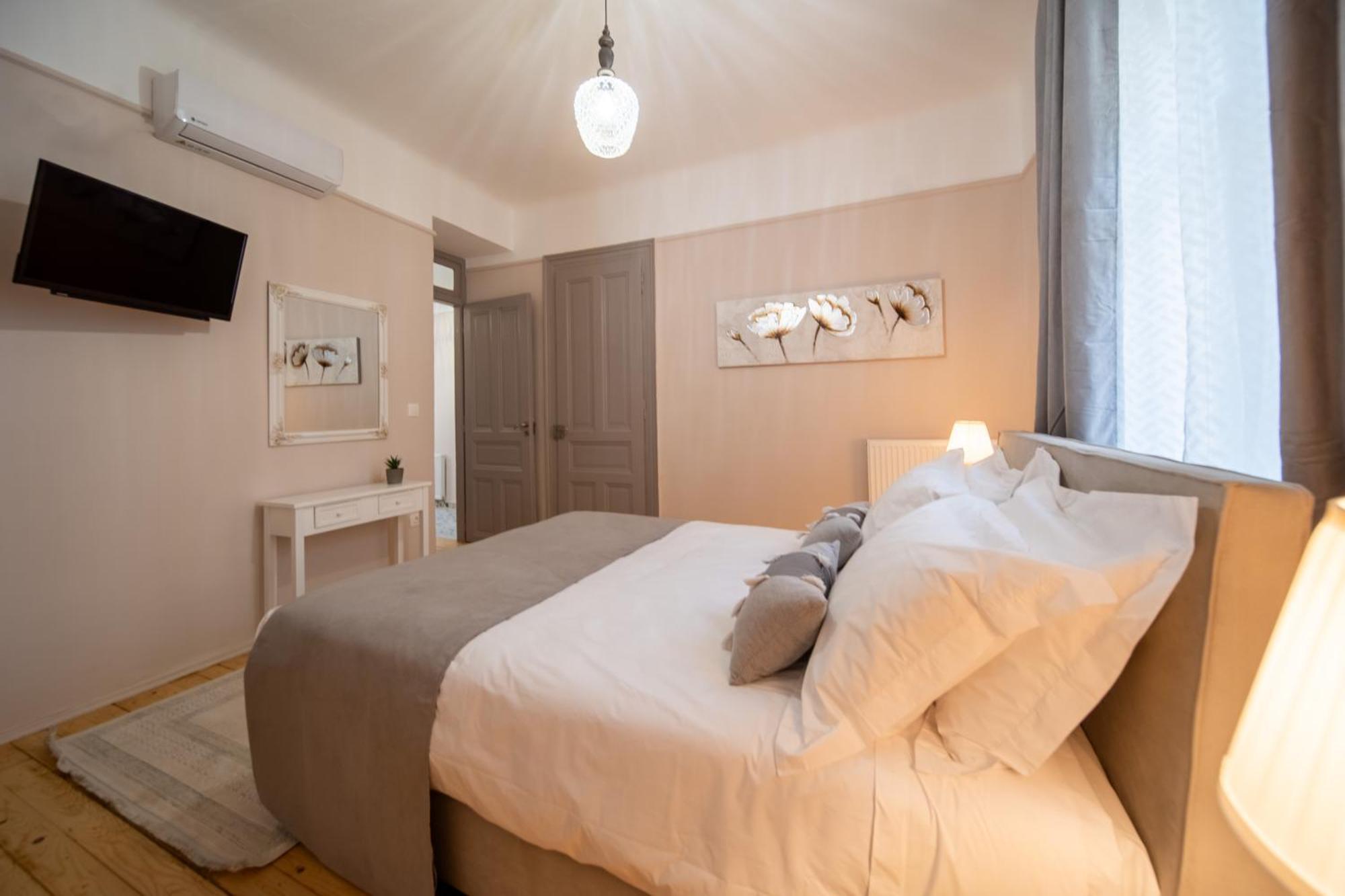 Oikia Tripodon Apartment Athens Ngoại thất bức ảnh