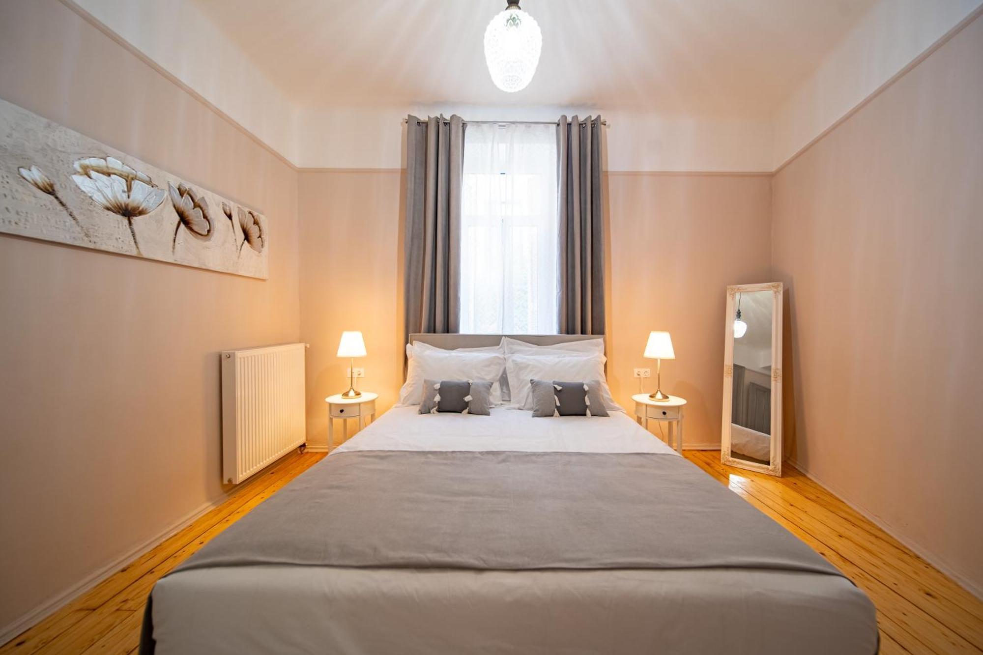 Oikia Tripodon Apartment Athens Ngoại thất bức ảnh